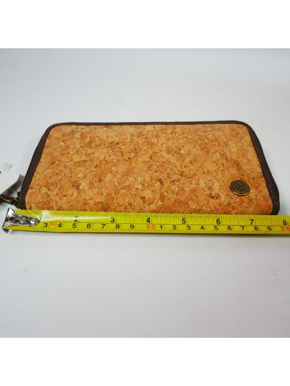 Made In Bario The Cork Vegan Wallet With Zipper Closure & Multiple Compartments - Picture 6 of 7